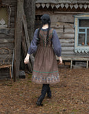 Robe 'Tilda' en lin marron brodé tulipes bleues