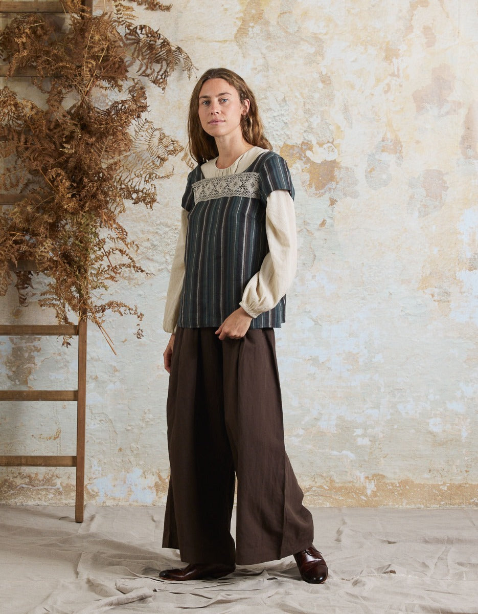 "Vanda" organic striped linen top