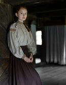 Blouse 'Vasylia' en lin brodé marron