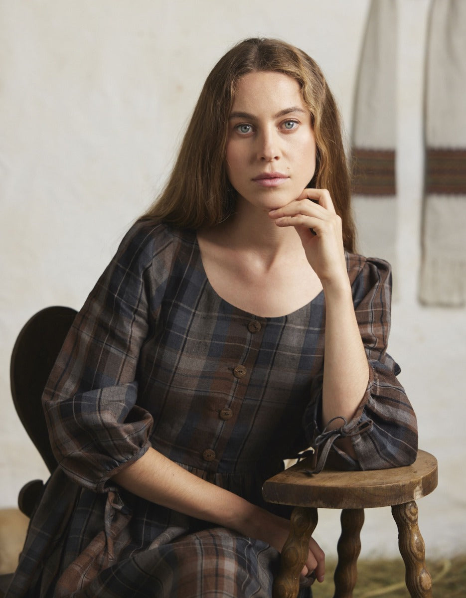 Robe manches 3/4 'Vera' en lin écossais marron