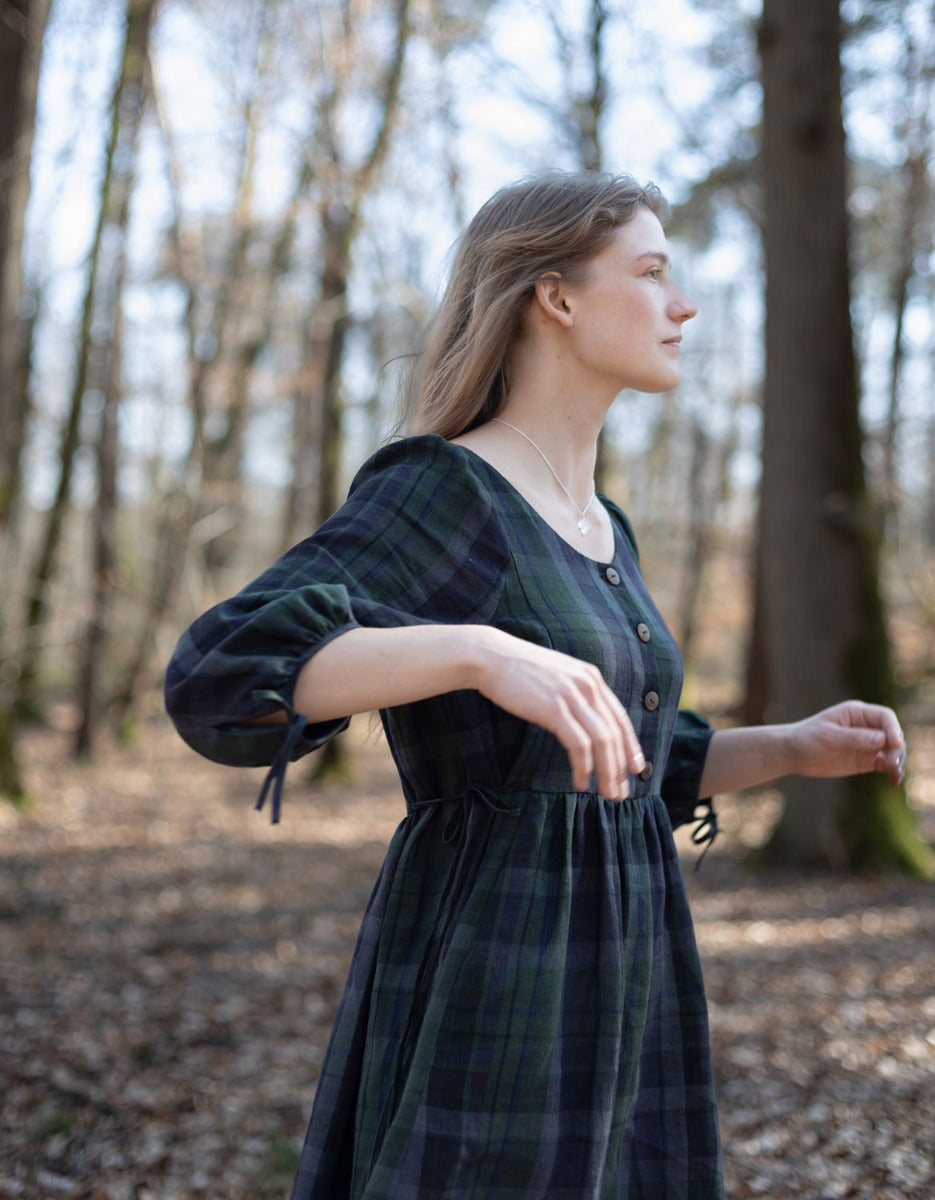 Vera green Tartan Linen Dress with 3/4 sleeves Vera green Tartan Linen Dress with 3/4 sleeves