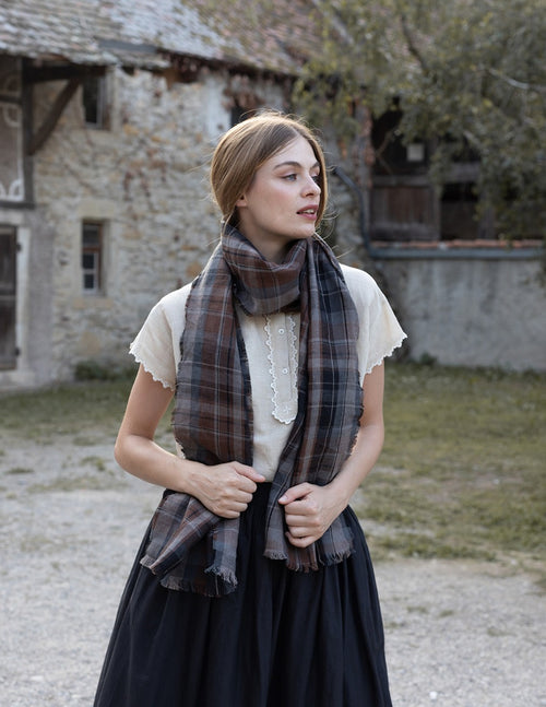 Foulard 'Vera' en lin ecossais marron