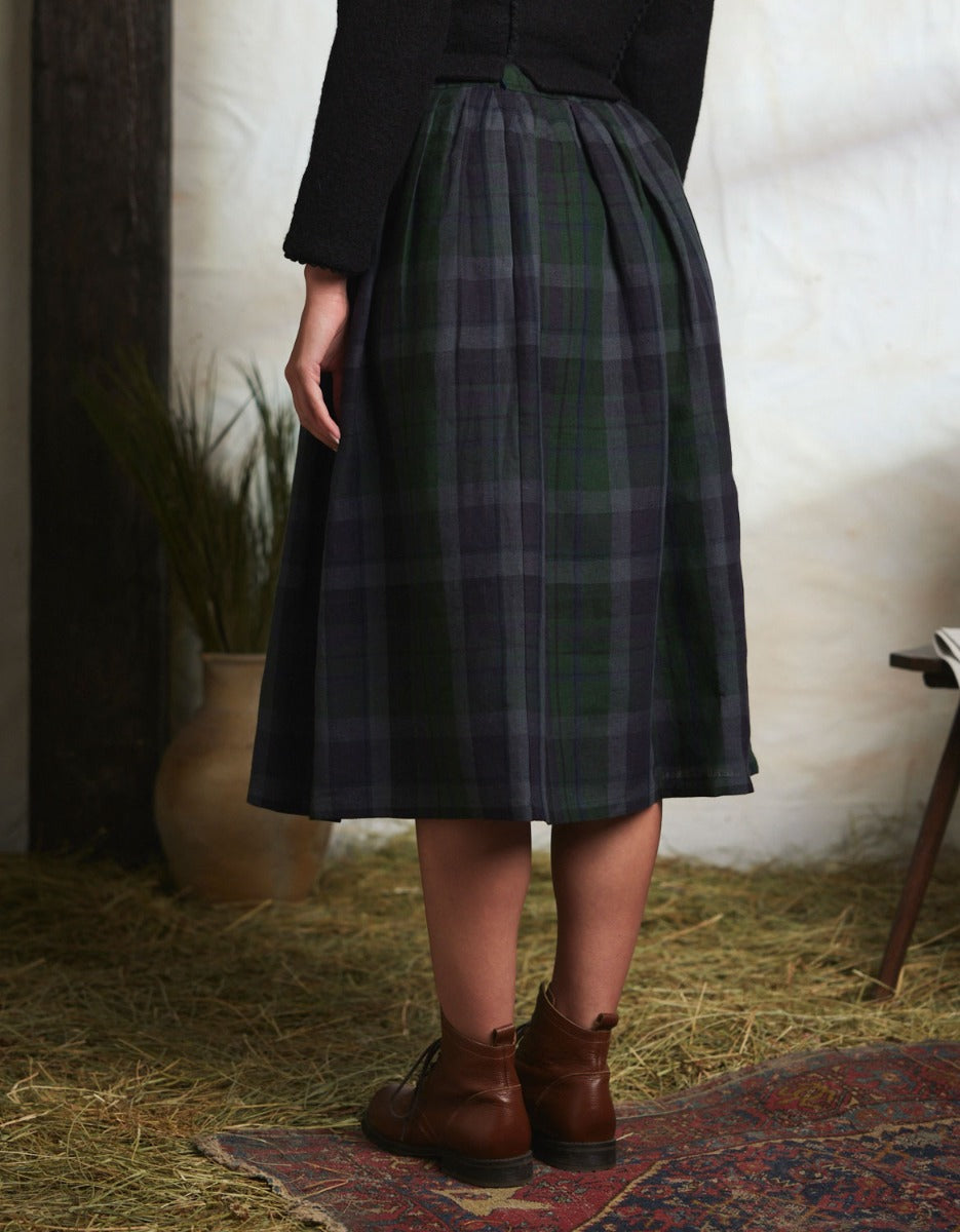"Vera" green tartan linen skirt