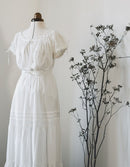 "Cosima" white top with short sleeves