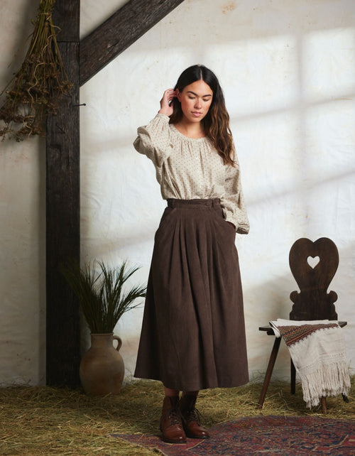 "Yana" corduroy skirt chestnut
