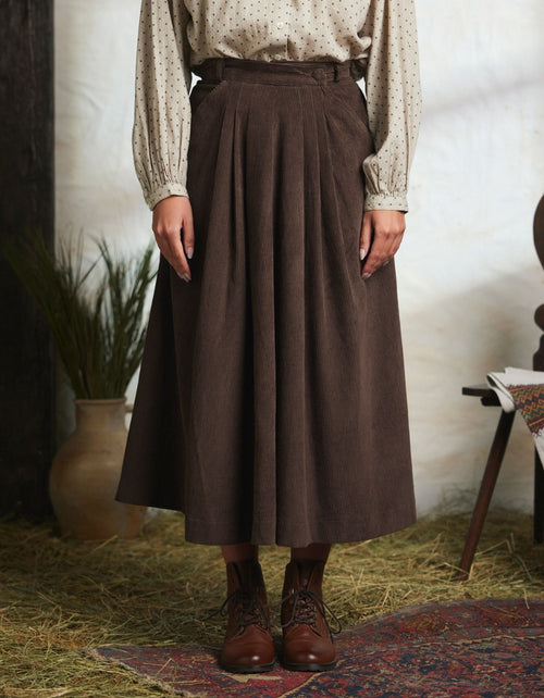 "Yana" corduroy skirt chestnut